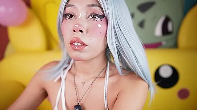 miss  maria online show from January 6, 6:00 pm