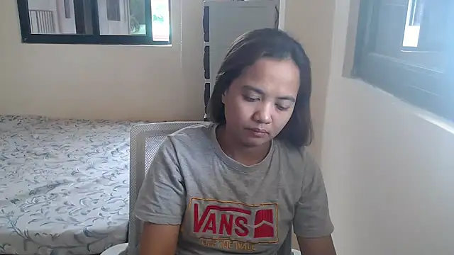 xTheLastVIRGINx online show from October 7, 4:53 am