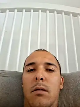 Snapshot of Vyrgin_boy chatting on May 29, 8:56 am Vyrgin boy online show from May 29, 8:56 am