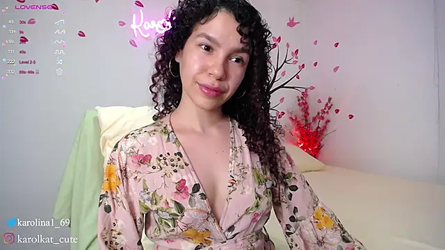 Karolina 1 online show from February 27, 12:10 am