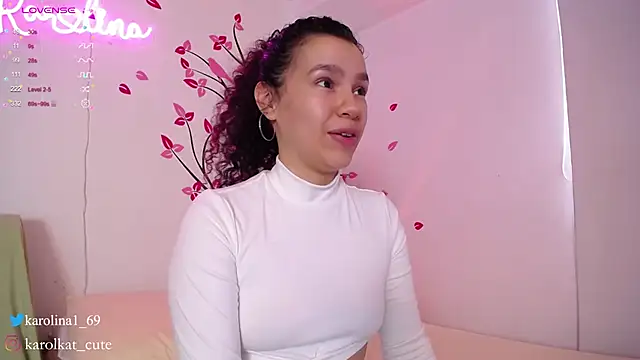 Karolina 1 online show from March 1, 2:34 pm