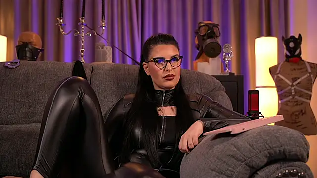 kelly kent online show from January 13, 2:39 am