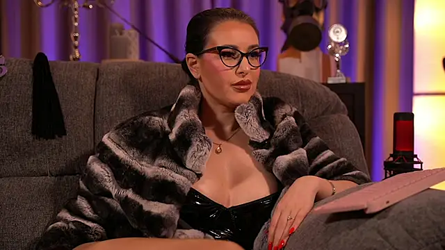 kelly kent online show from January 25, 1:54 am