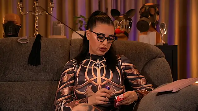 kelly kent online show from September 14, 8:19 pm