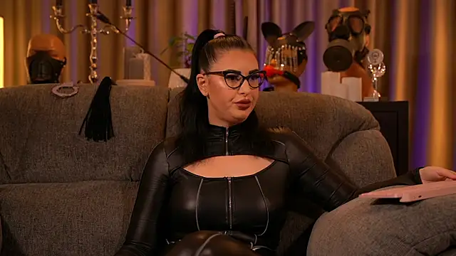 kelly kent online show from September 27, 10:37 pm