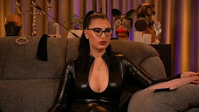 kelly kent online show from September 28, 9:42 pm