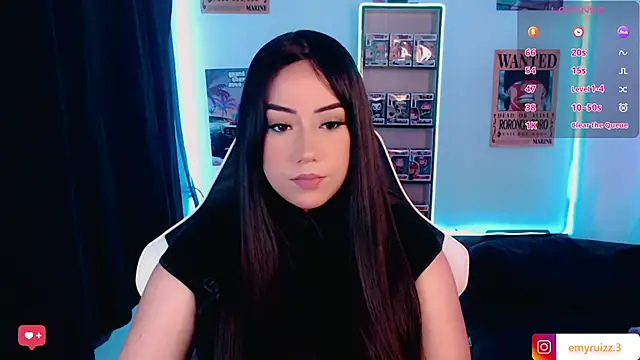 Snapshot of Emmy_Ruiz chatting on January 4, 12:27 am Emmy Ruiz online show from January 4, 12:27 am