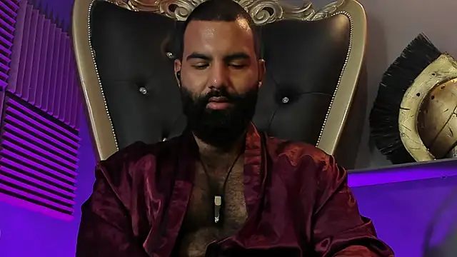 BeardAndrew online show from December 4, 2:04 pm