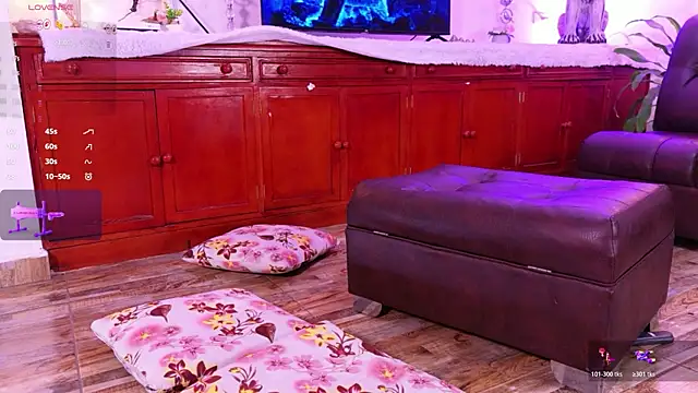 lara giraldo online show from June 11, 12:32 am