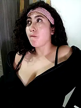 francesca baker1007 online show from February 2, 9:45 pm