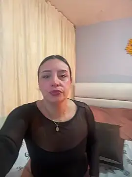 Freyja soh online show from July 29, 9:13 pm