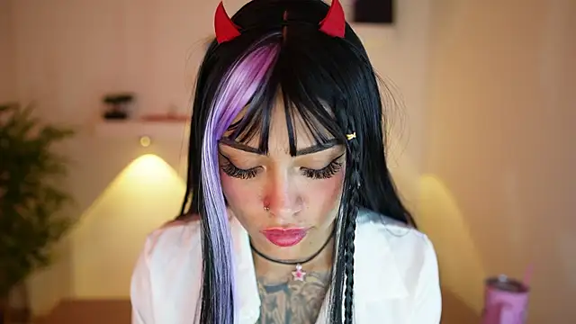 Scarlett collins02 online show from October 4, 12:30 am