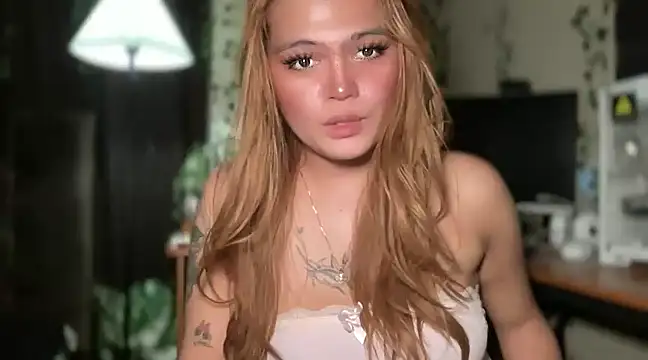 Snapshot of Claire_Brooke chatting on February 22, 7:25 pm Claire Brooke online show from February 22, 7:25 pm