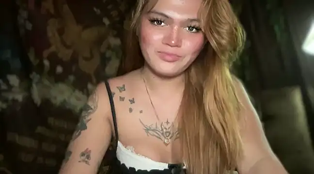 Snapshot of Claire_Brooke chatting on February 27, 11:26 pm Claire Brooke online show from February 27, 11:26 pm