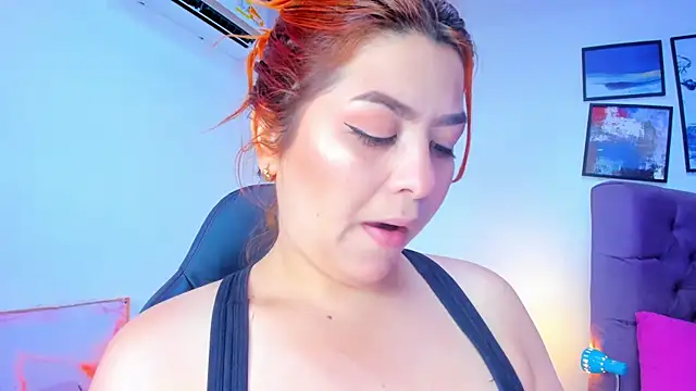 Gretta Queen online show from November 1, 5:15 pm