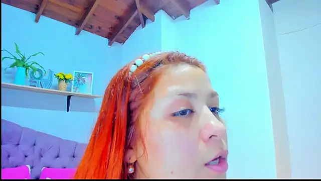Gretta Queen online show from May 1, 5:17 pm