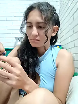 valeriaswang Lucas online show from December 2, 10:20 am