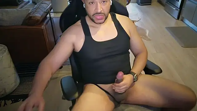 HungandThickLatin online show from February 5, 3:49 pm