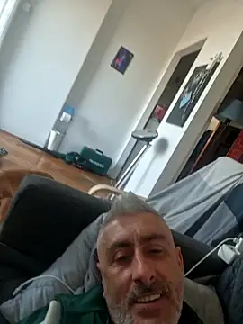 cuci45 online show from February 27, 3:01 pm