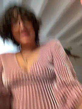 aurora xoxo online show from March 22, 8:12 pm