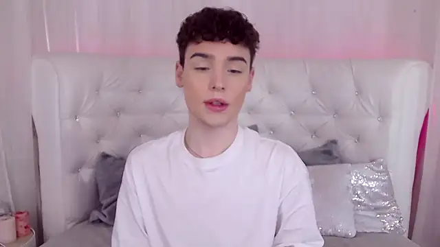 RobbyCharming online show from September 24, 3:54 am