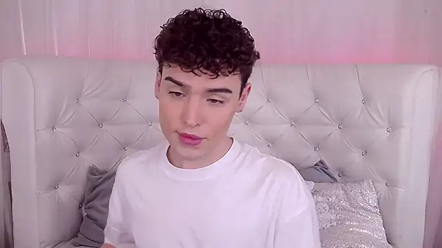 RobbyCharming online show from September 26, 3:54 am