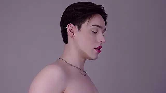 RobbyCharming online show from June 21, 8:06 am
