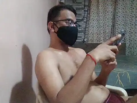sexx4 online show from May 28, 10:40 pm