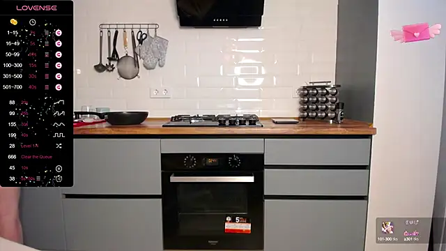 BubbbleGumm online show from February 26, 2:57 pm