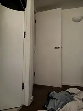 Snapshot of uk-bobbie-uk chatting on March 1, 6:11 pm uk-bobbie-uk online show from March 1, 6:11 pm