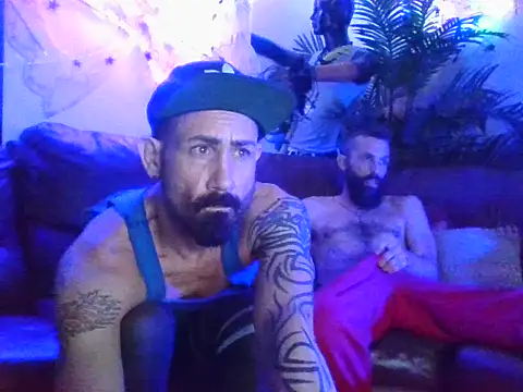 ItalianPapiDripDrip online show from February 8, 5:51 am