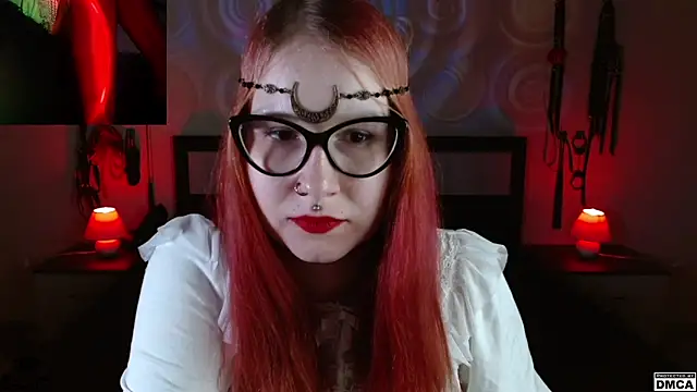 Snapshot of Amanita__Pantherina chatting on December 16, 5:11 pm Amanita Pantherina online show from December 16, 5:11 pm