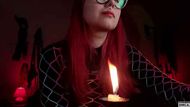 Snapshot of Amanita__Pantherina chatting on September 22, 12:18 pm Amanita Pantherina online show from September 22, 12:18 pm
