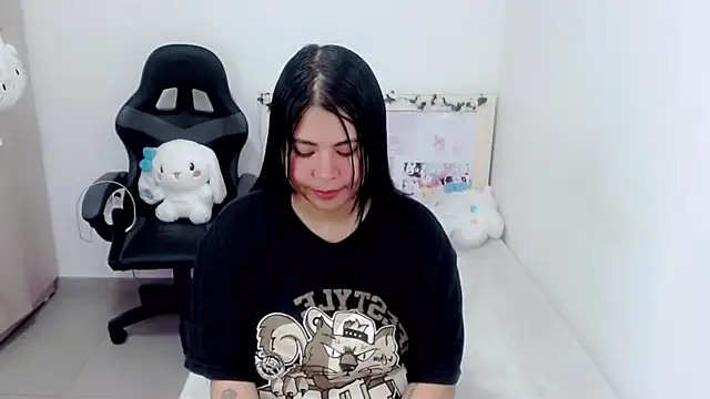 Youlittlepervertt  online show from December 26, 9:22 am