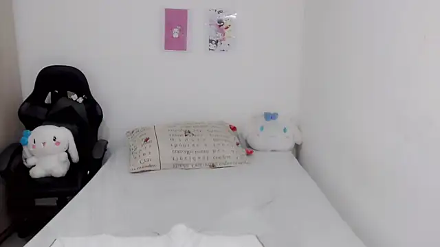 Youlittlepervertt  online show from February 19, 3:17 am