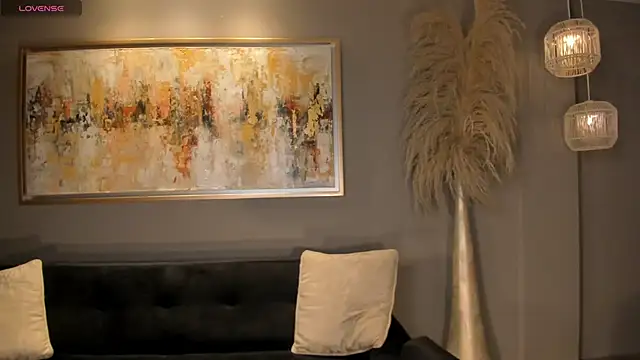 MariamRivera  online show from February 20, 9:55 am