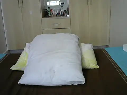 sexydarl online show from March 5, 5:07 am