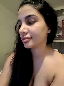 Snapshot of Samira30 chatting on December 3, 2:49 pm Samira30 online show from December 3, 2:49 pm