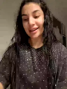 Snapshot of Samira30 chatting on January 9, 7:18 pm Samira30 online show from January 9, 7:18 pm