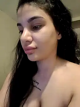 Snapshot of Samira30 chatting on February 10, 8:31 am Samira30 online show from February 10, 8:31 am