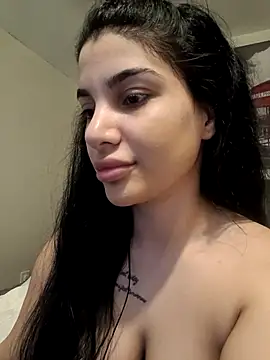 Snapshot of Samira30 chatting on February 24, 11:43 am Samira30 online show from February 24, 11:43 am