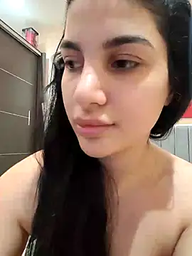 Snapshot of Samira30 chatting on March 18, 11:52 am Samira30 online show from March 18, 11:52 am