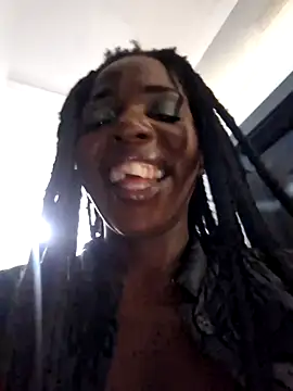 Snapshot of Shaniko89 chatting on March 3, 12:16 pm Shaniko89 online show from March 3, 12:16 pm