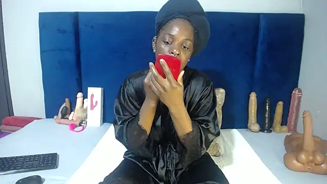 Shaniko89 online show from December 14, 10:47 pm