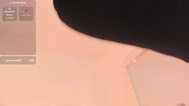 Valentina Ross  online show from April 30, 12:11 pm