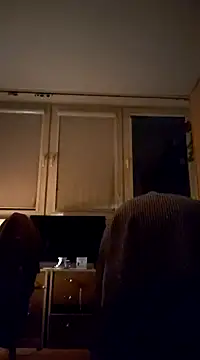 Snapshot of She-devilx chatting on December 20, 10:00 pm She-devilx online show from December 20, 10:00 pm