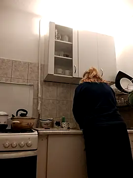 Snapshot of She-devilx chatting on November 17, 11:54 pm She-devilx online show from November 17, 11:54 pm