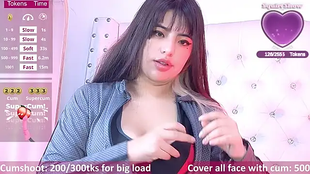 Snapshot of Hikikodoll__ chatting on June 24, 12:53 am Hikikodoll online show from June 24, 12:53 am