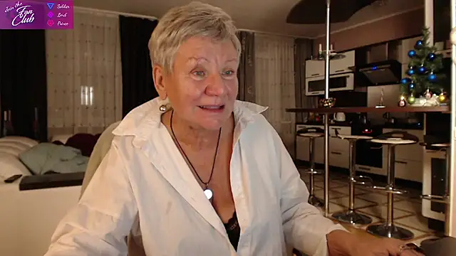 Snapshot of roxana_brooks chatting on December 20, 6:24 pm roxana brooks online show from December 20, 6:24 pm