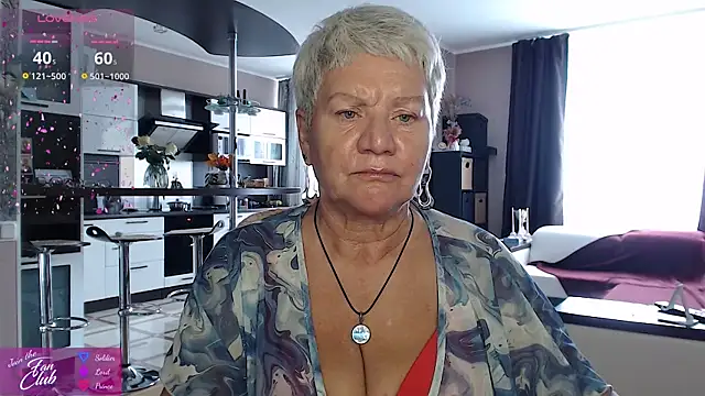Snapshot of roxana_brooks chatting on July 28, 7:59 am roxana brooks online show from July 28, 7:59 am